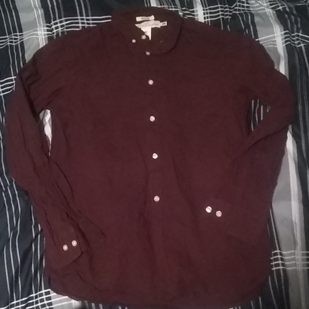 H&M l.o.g.g button down
